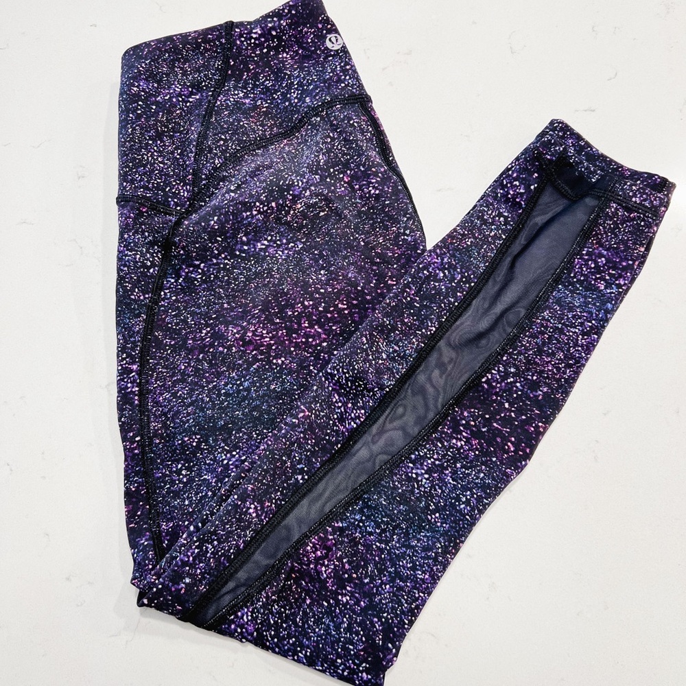 PERFECT Condition** Lululemon Wunder Under High Rise Galaxy Legging- Size 6
